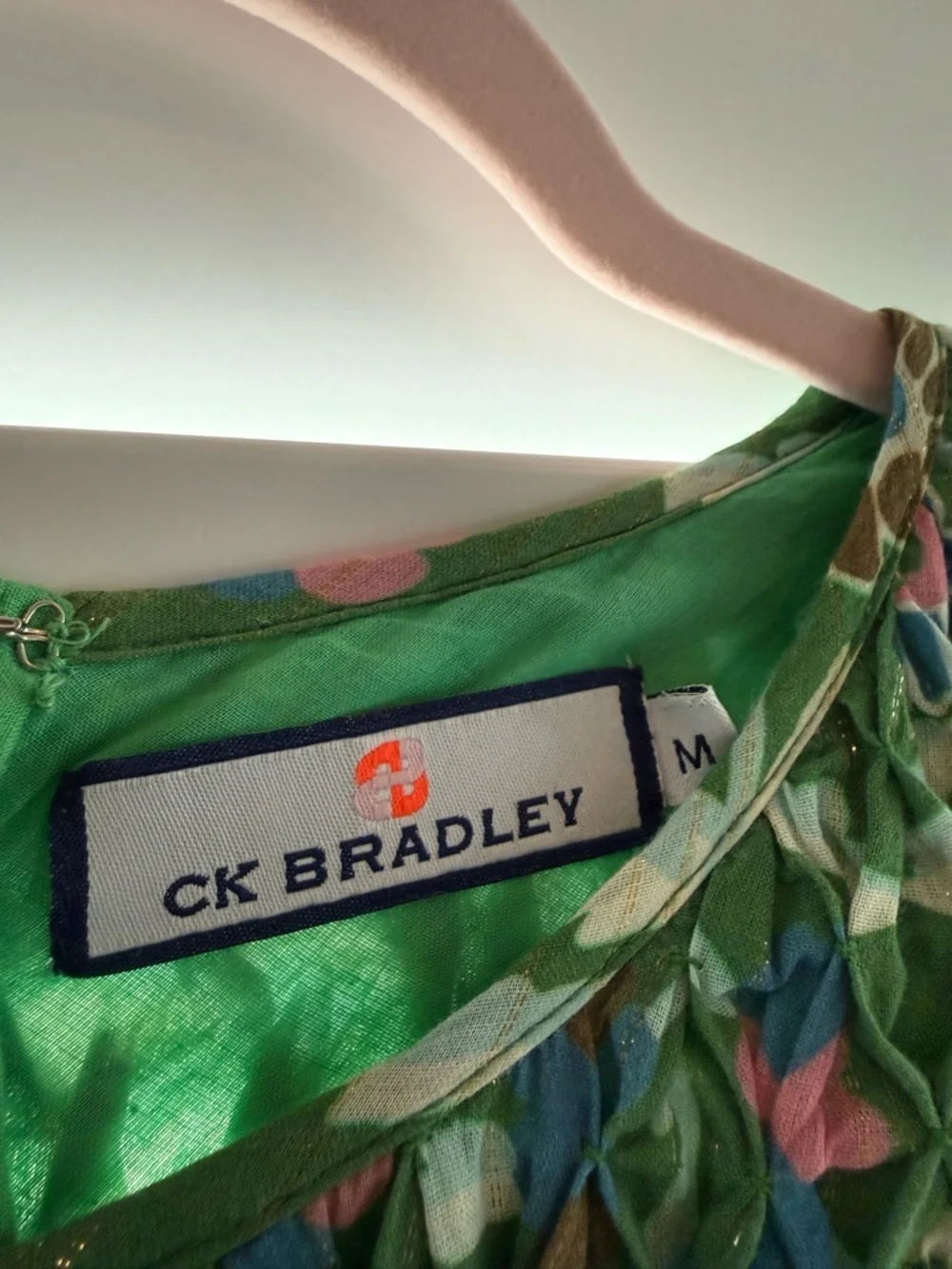 Green Floral Smocked Maxi Dress by Unknown Brand - Picture 2 of 2